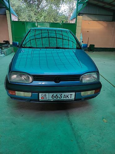 Транспорт: Volkswagen Golf: 1992 г., 1.8 л — 2