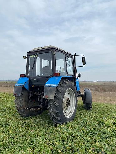 Traktorlar: Belarus 892 traktor - Marka/model: Belarus 892 (ön kapotda qeyd — 7
