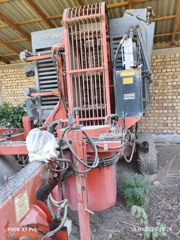 кузовной домкрат: Однорядный Свеклоуборочный комбайн от компании "Agromaster"