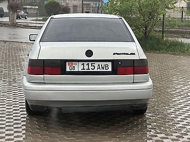 12 t: Volkswagen Vento: 1994 г., 1.8 л, Механика, Бензин, Седан — 6