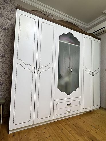 carpayı qatlanan: Yataq otağı mebel dəsti Tərkibi: - 6 qapılı iri geyim dolabı: ortada — 1