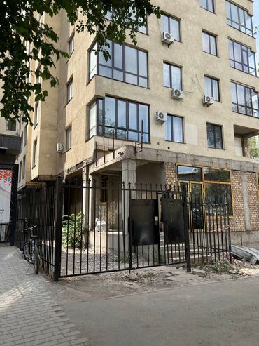 киевская уметалиева: 3 комнаты, 91 м², 3 этаж, Без ремонта