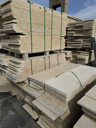 Фасадные плиты Сары-Таш (Травертин): Гранит Сары Таш мрамор Соколь, фасад столешница, подоконник и.т.д — 14