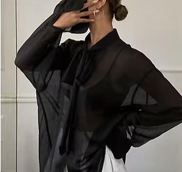 qiş: Qadınlar üçün şəffaf qara bluz - Model: oversize kəsim, yüngül və hava — 1