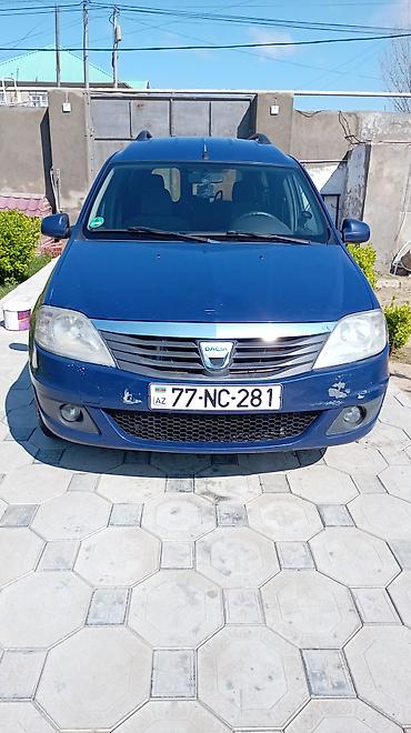 Dacia Logan MCV, göy rəng, Azərbaycan nömrə nişanı 77-NC-281