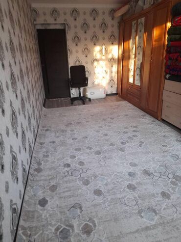 купить квартиру в пишпеке: 2 комнаты, 35 м², Общежитие и гостиничного типа, 2 этаж, Косметический ремонт