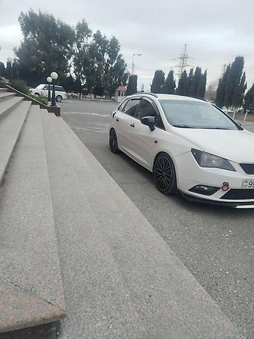 ibiza: Seat Ibiza: 1.4 l | 2013 il 48000 km Hetçbek — 2