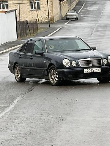 diski mersedes sprinter r16: Mercedes‑Benz E‑Class W210 sedan - Korpus: tünd mavi/qara rəngli — 4