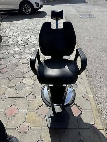 Salon, tibbi mebel: İşlənmiş, Saç kəsimi kreslosu — 2