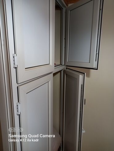 шкафчик в ванную комнату: İşlənmiş, Açılan, 4 qapılı Düz dolab, Azərbaycan