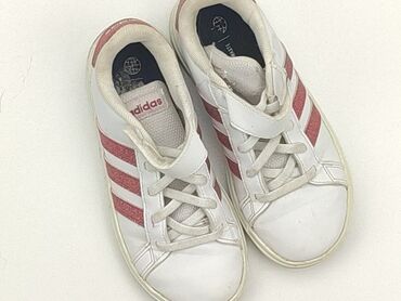 house buty: Sport shoes Adidas, 31, Used