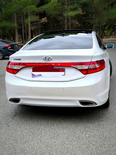 Hyundai: Hyundai Azera-2012-ci il . Baki servisden alinib 2013 il. 2.4 benzin — 4