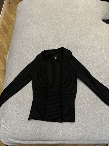 ic geyimleri: Женский свитер XS (EU 34), цвет - Черный, H&M