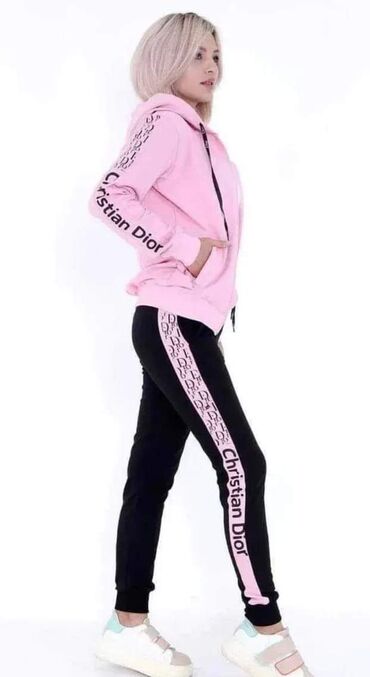 Gornji i donji deo: Trenerke ženske S,M,L,XL,XXL,3XL za samo 3200 din — 5