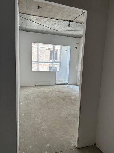 квартира токмок сниму: 1 бөлмө, 54 кв. м, Элитка, 6 кабат, ПСО (өзү оңдоп түзөтүп бүтүү үчүн)