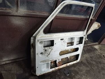 Auto delovi: Dodatni opis Vrata desna Lada 21213,21214 Niva br.2. U beloj boji — 8