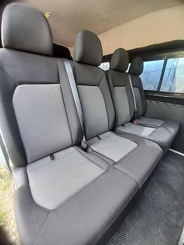 ford yuk: Mikroavtobus üçün 4 yerlik arxa oturacaq dəsti - Konfiqurasiya: 2+2 — 1
