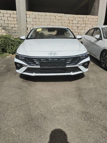 lizinqlə satılan avtomobillər: Hyundai Elantra: 1.5 l | 2024 il Sedan