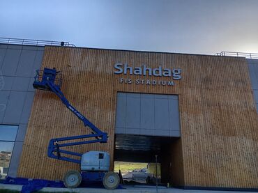 Tikinti texnikasının icarəsi: Yüksəklikdə işləmə avadanlıqlarının icarəsi və xidmətləri 8m-dən — 3