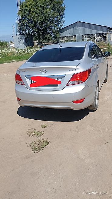 соната экран: Hyundai Accent: 2016 г., Автомат, Бензин, Седан — 3