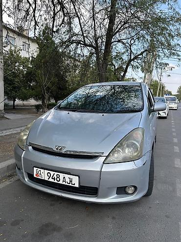 виша: Toyota WISH: 2005 г., 2 л, Бензин, Минивэн — 2