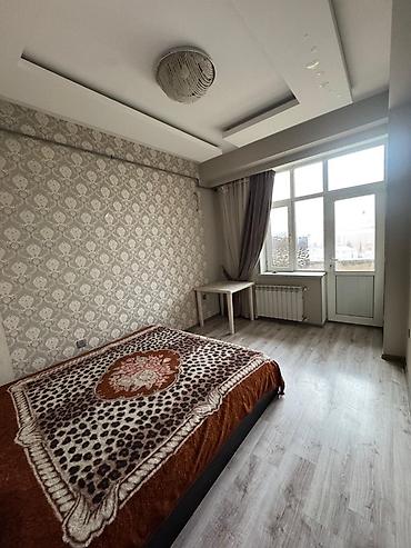studiya otaq: Kirayə verilir – 3 otaqli mənzil (studiyaya yaxın plan) 1 otag kiraye — 4