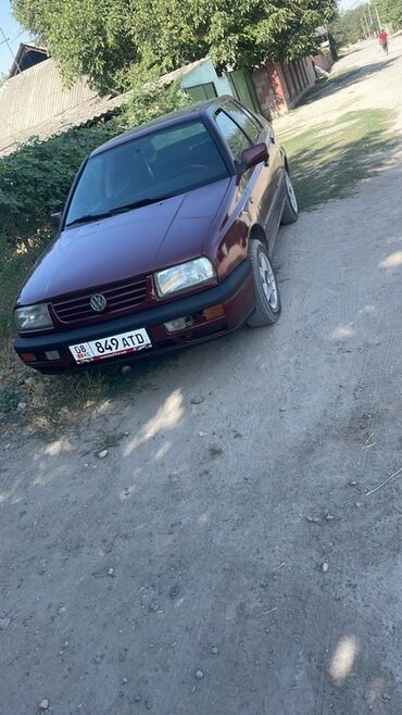 кпп на гольф: Volkswagen Vento: 1995 г., 1.8 л, Автоматтык, Бензин, Седан