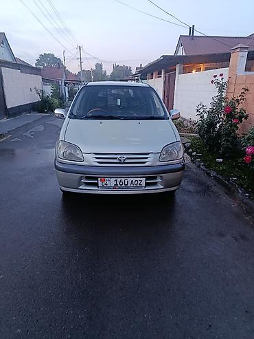 Toyota Raum: 2000 г., 1.5 л, Автомат, Бензин, Минивэн