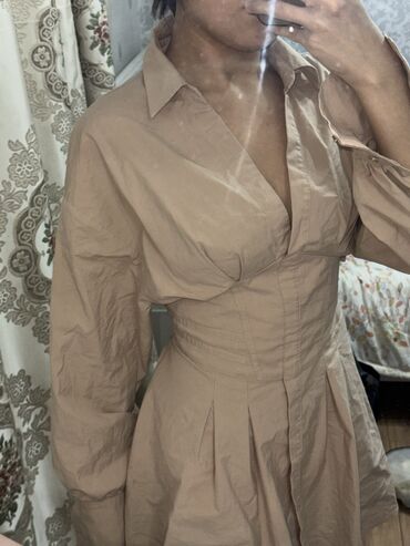 Вечерние платья: Девочки, разрузка гардероба, платья носила только раз, цены от 300 до — 3