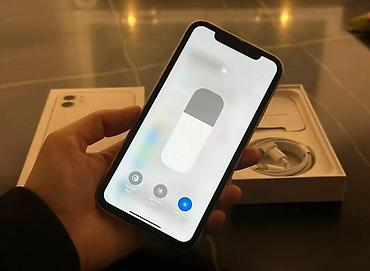 iphone cs max: IPhone 11, Б/у, 128 ГБ, Белый, Зарядное устройство, Чехол, Кабель, 78 % — 2