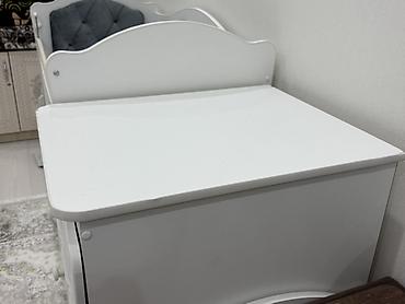 bunk bed: Детская кроватка-трансформер с комодом и ящиками хранения - Материал — 8