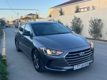 priora sedan: Hyundai Elantra: 2 л | 2018 г. Седан