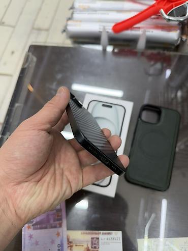 iphone d: IPhone 15, Б/у, 128 ГБ, Черный, Чехол, 75 % — 3
