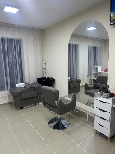 купить дом в стиле хай тек: Требуется мастер универсал