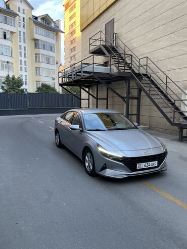 авто машина арзан: Hyundai Elantra: 2021 г., 2 л, Автоматические, Бензин, Седан