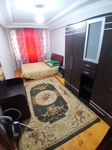 xacmaz ayliq kiraye evler: Xirdalan seheri Baki Sulqayit yolu.Eriyyad mebel seherciyinin