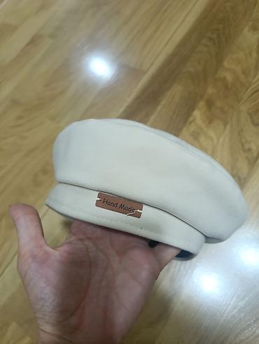 baş geyimi: Əl işi bej rəngli kepka/beret - Dizayn: Minimalist, dairəvi formalı — 2