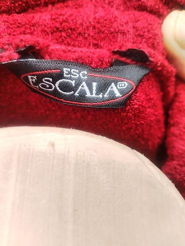 nike command grey: ESCALA crveno pelerina-pončo sa rol-kragnom - Brend: ESCALA (etiketa — 2