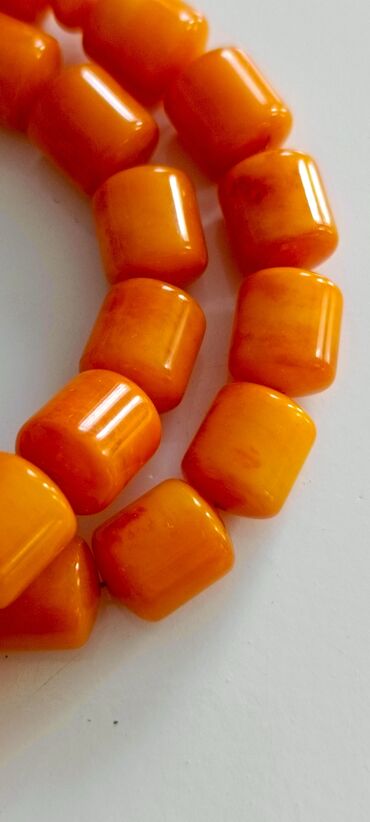 Təsbehlər: Qədim kəhrəba təsbeh.100% təbii Baltik kəhrəbasından təsbeh.Bütöv daş — 7