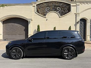 roewe ei5: Lixiang L9: 2023 г., 1.5 л, Электромобиль — 8