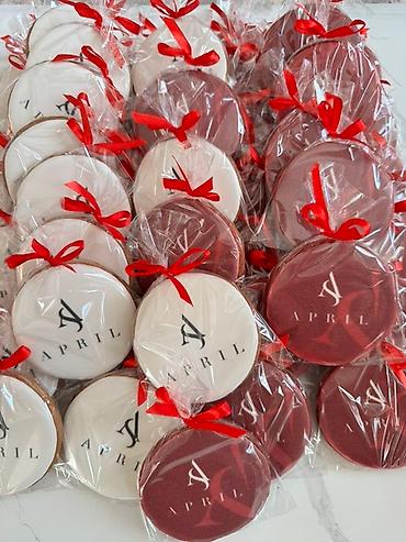 Кондитерские изделия, сладости: Имбирные пряники с печатью и индивидуальным дизайном. - Формы — 6