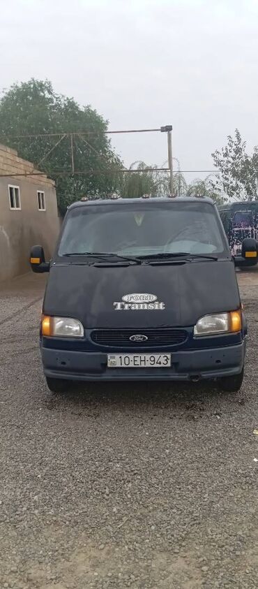 xacmaz masin satisi: Ford Transit: 2.4 l | 1999 il 604651 km Universal