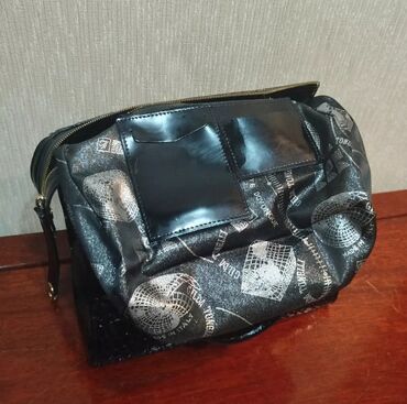 Çantalar: Əl çantası, İşlənmiş — 4