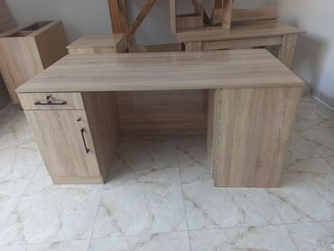 Mətbəx mebeli: Mebel dəsti – mətbəx/iş otağı üçün Tərkib: - Alt tumbalı şkaf: sol — 6