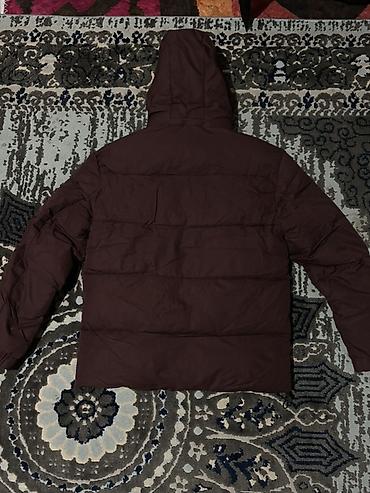 кызыл бирдик: Мужская зимняя пуховая куртка Z Zegna, цвет бордовый. Особенности: - — 2