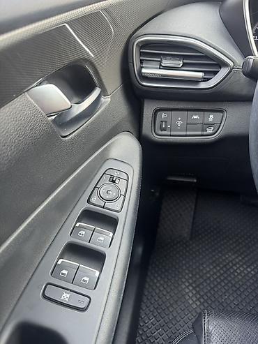 Hyundai: Hyundai Santa Fe: 2019 г., Кроссовер — 14