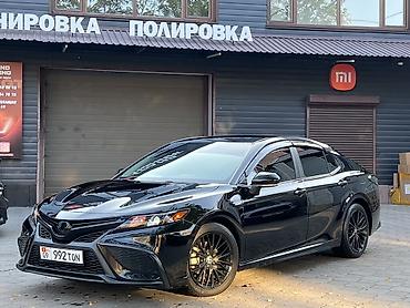 Toyota: Toyota Camry: 2022 г., 2.5 л, Автомат, Бензин, Седан — 2