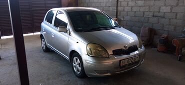 Toyota: Toyota Vitz: 2003 г., 1.3 л, Вариатор, Бензин, Хэтчбэк