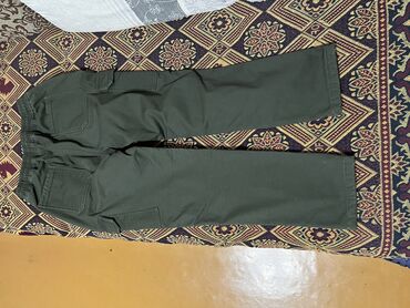 мужские зимние штаны: Джинсы XS (EU 34), S (EU 36), M (EU 38), цвет - Зеленый