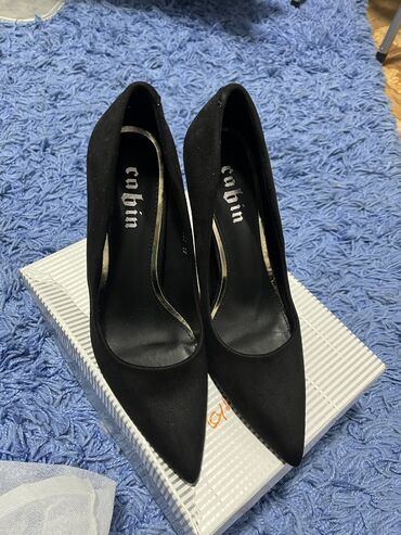 crispi cipele: Pumps, 37